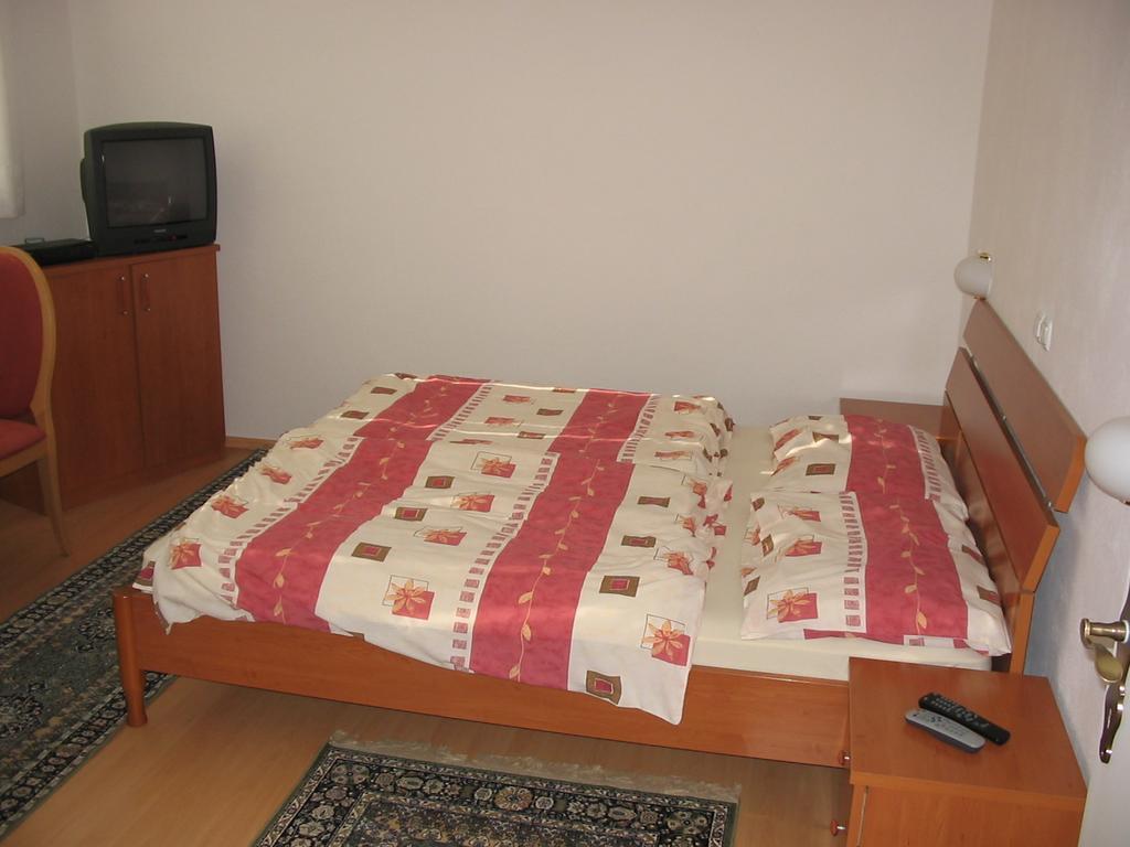 Apartment Lipar Preddvor Εξωτερικό φωτογραφία