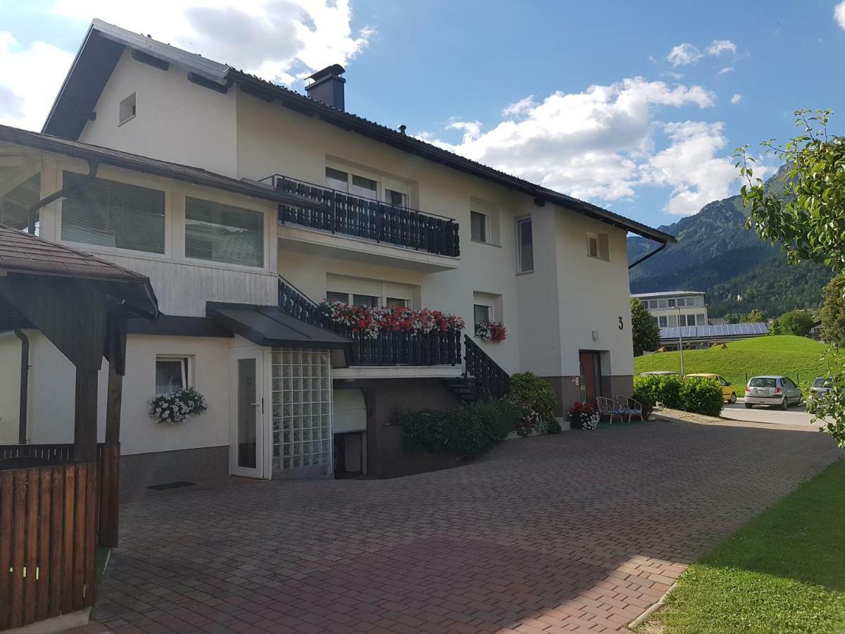 Apartment Lipar Preddvor Εξωτερικό φωτογραφία